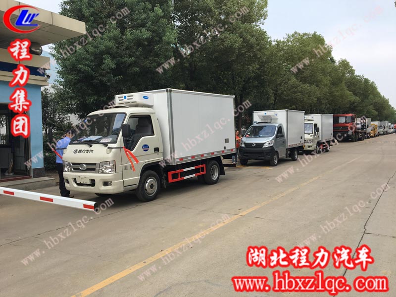2019/10/08 西昌涼山高總在湖北程力集團(tuán)訂購(gòu)了三臺(tái)藍(lán)牌冷藏車(chē)，單號(hào)80107/80109