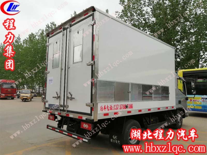 恭喜湖南鄒總在程力專(zhuān)用汽車(chē)股份有限新添一臺(tái)雞苗運(yùn)輸車(chē)